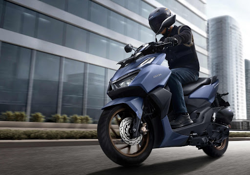 Honda Vario 160 untuk perjalanan jauh